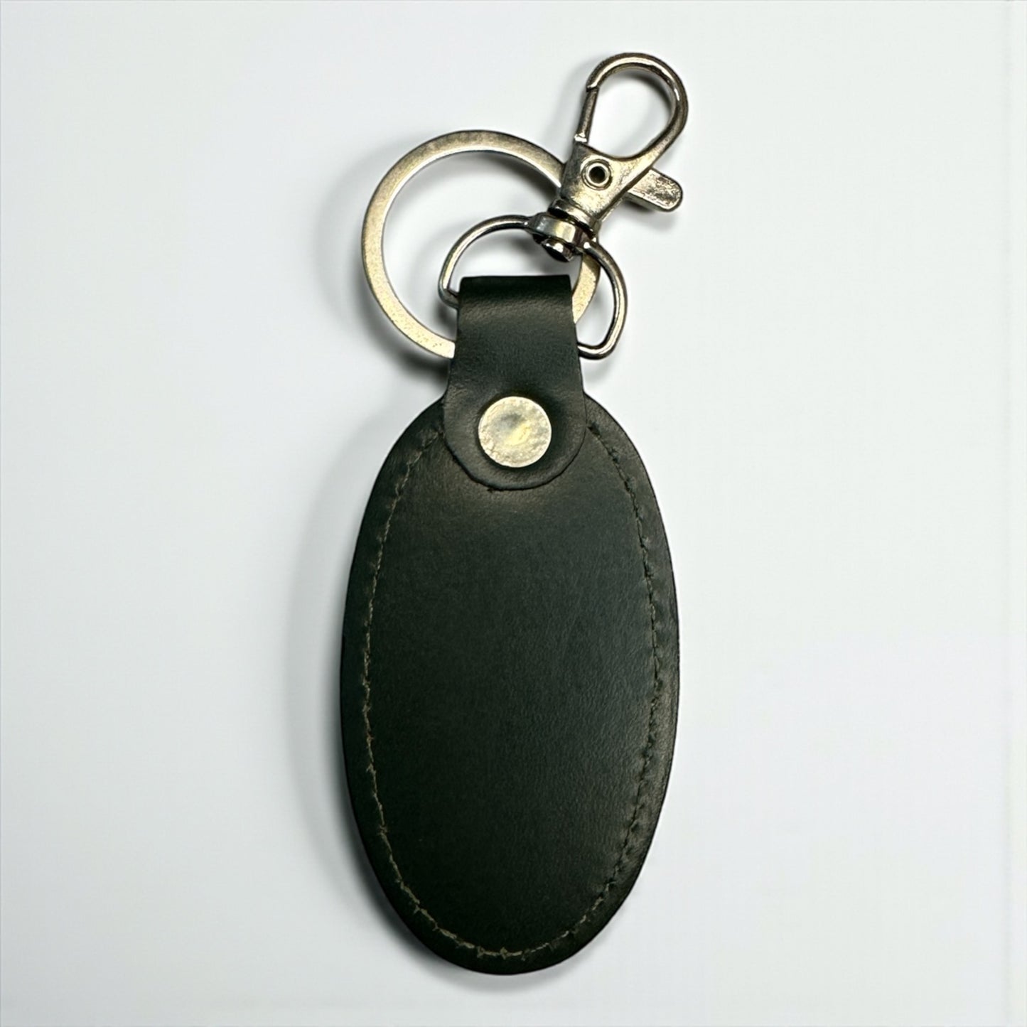 Shadow Arc – Black Keychain