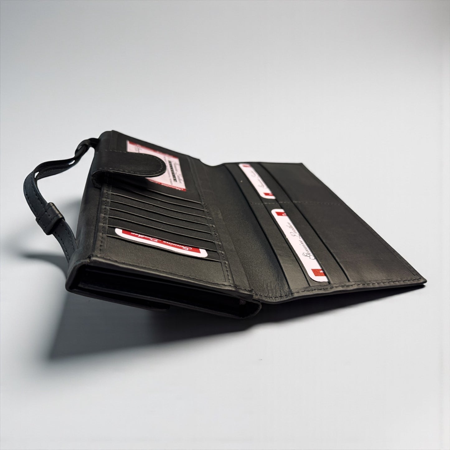 Noir Classic – Black Ladies’ Leather Wallet