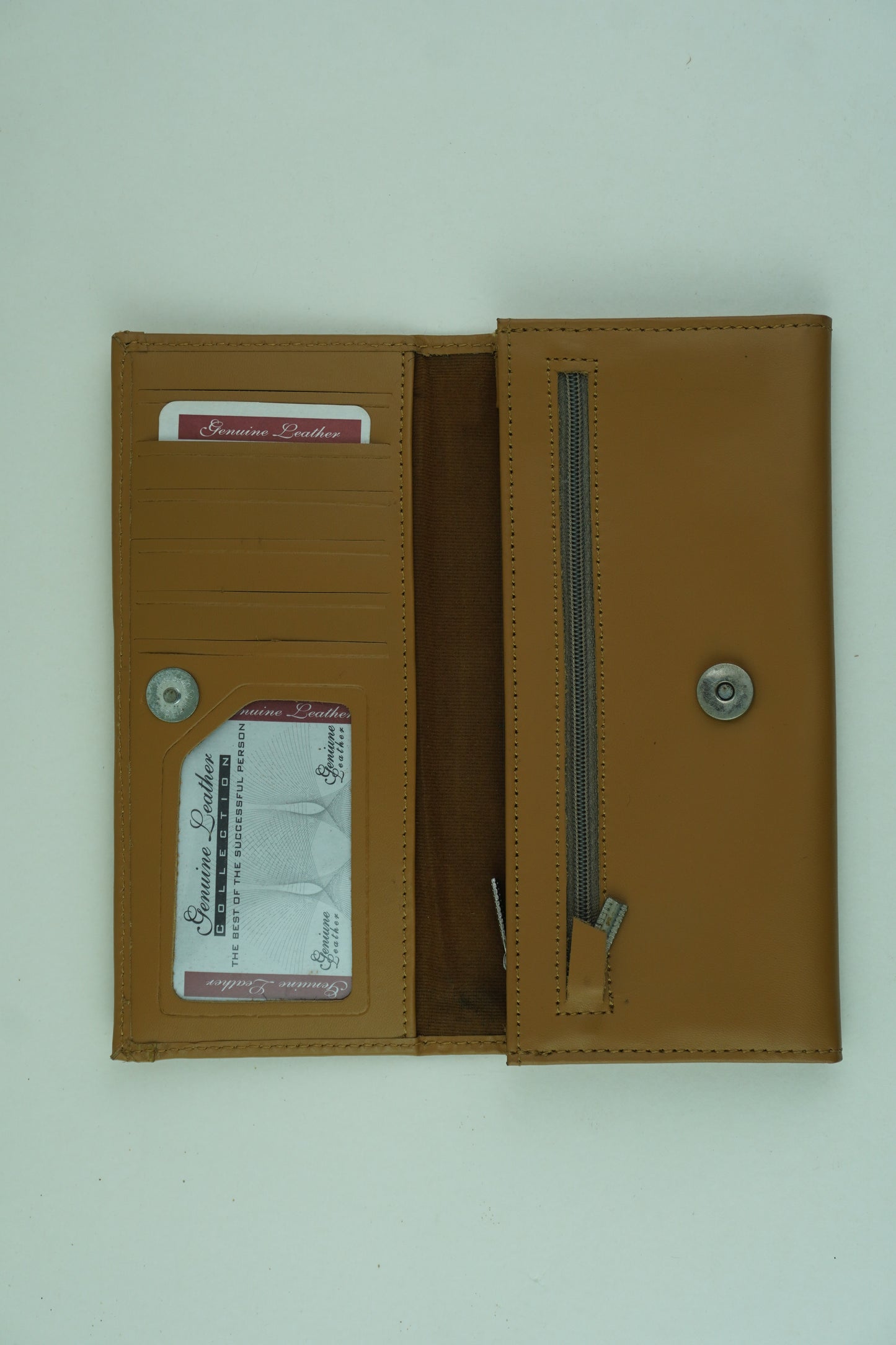 Earthy Elegance - Skin Wallet